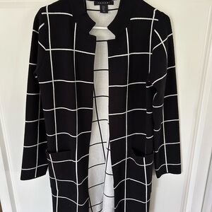 Tahari Black and White Grid Pattern Coat Small Gorgeous!